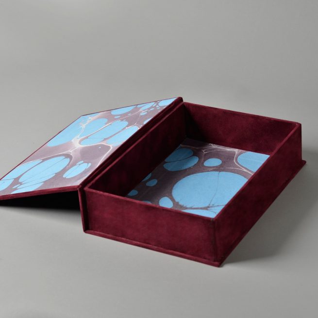 Portamenús personalizados para restaurantes y hoteles - caja portacuentas grande burdeos